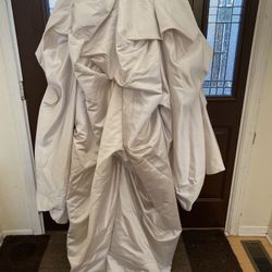 Mon Cheri Ivory RN 82673 Strapless Wedding Dress Size: US 18