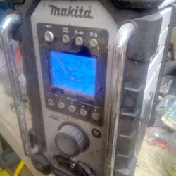 Makita Job Site Radio
