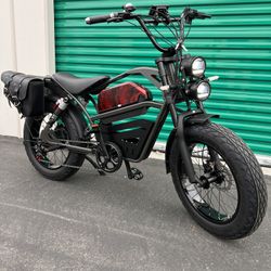 1500 Watt Electric Indy’N style Chopper Ebike, 33mph, Saddlebags, Metal Basket