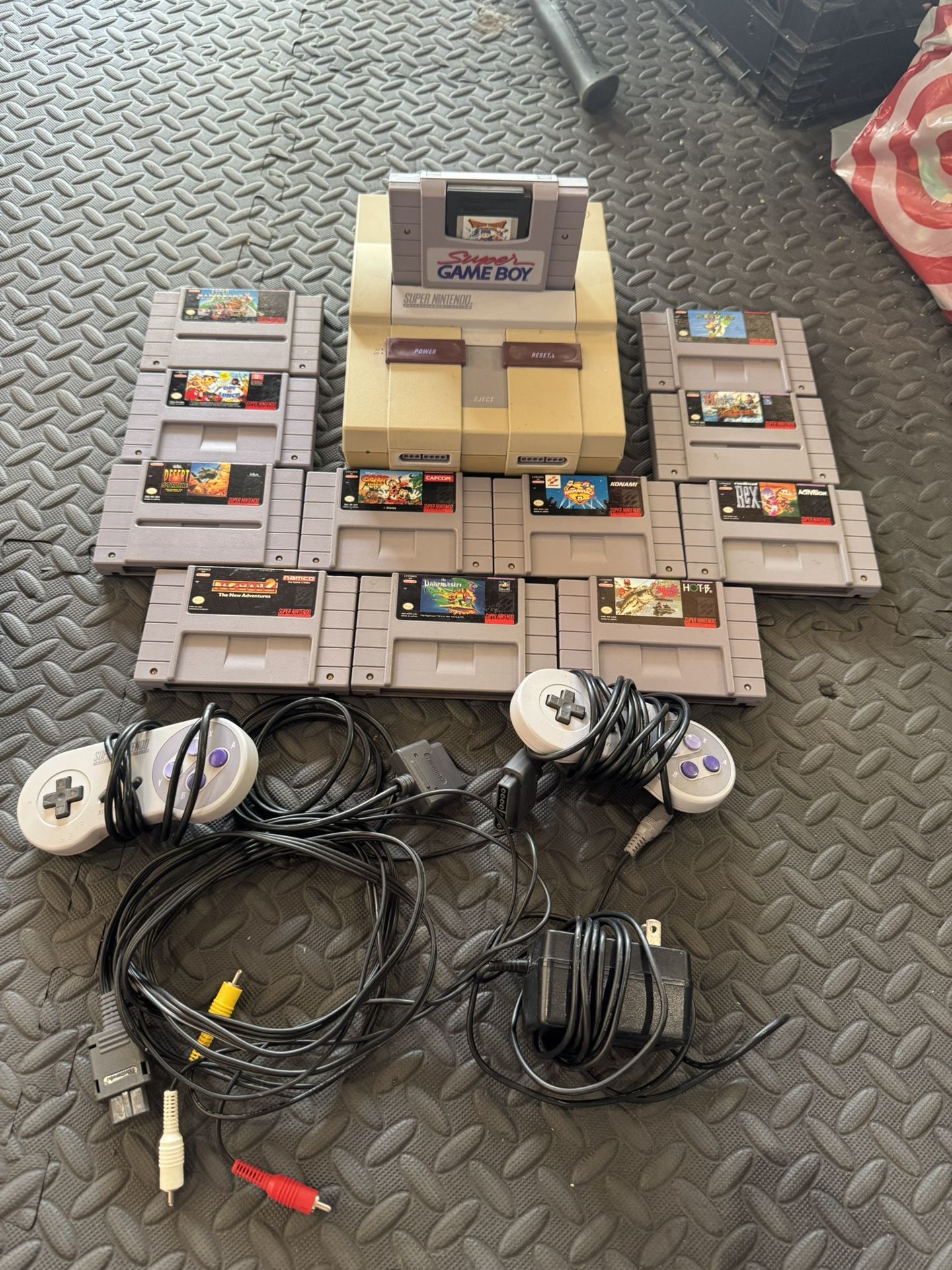 Super Nintendo + Games