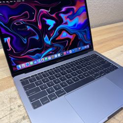 2016 13” MacBook Pro - 2.0Ghz i5 - 16GB - 256GB SSD