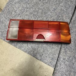 Tail Light BMW E30 Early Model 