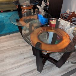 Matching Coffee And End Table 