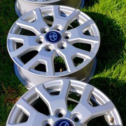 2026 NEW TOYOTA TACOMA 17" WHEELS
