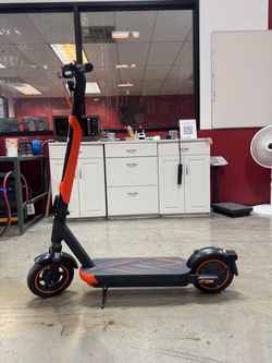 Electric scooter