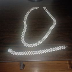 Iced TITANIUM 20 Inch Chain With Matching Bracelet 