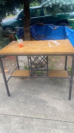 Free table