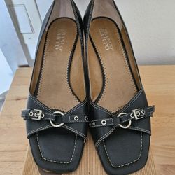 Franco Sarto Enticer Black Leather Low Heel Pumps Size 7.5M