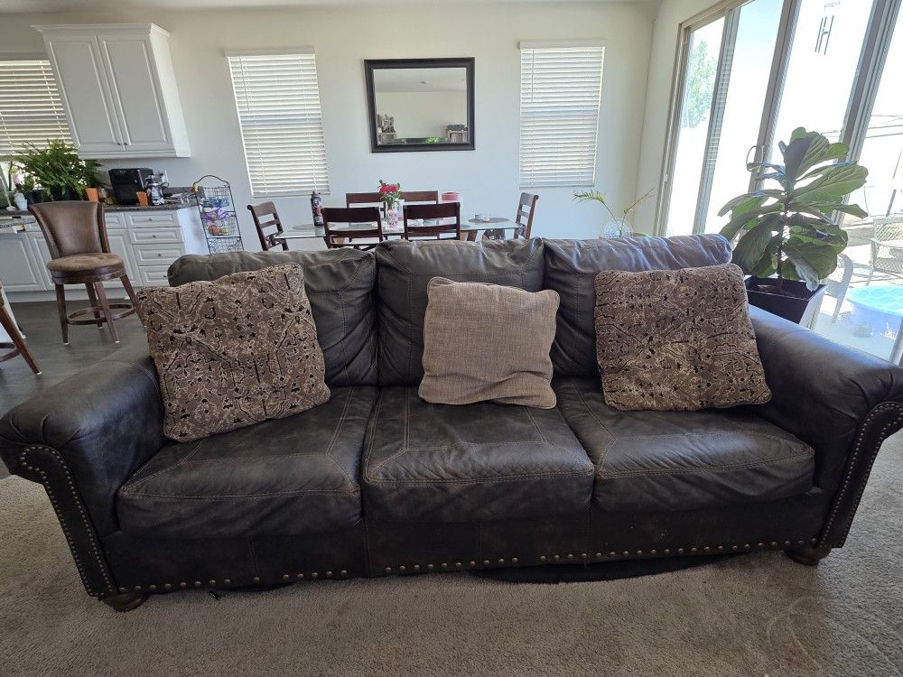 Sofa & Love Seat