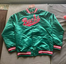 NEW Milwaukee Bucks Jacket w/ Tags