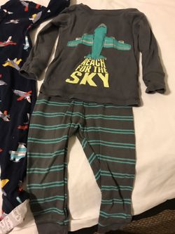 12m Carter’s airplane pajamas
