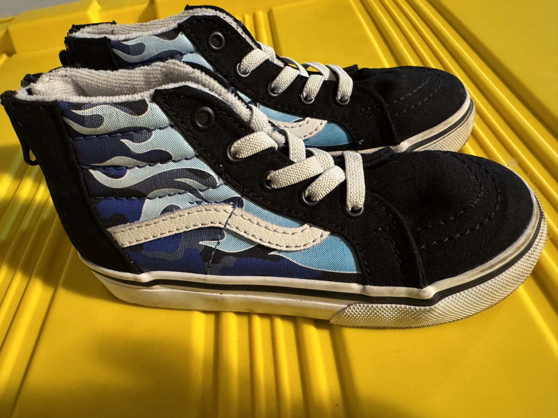 Toddler Vans Size 9