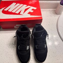 Jordan 4