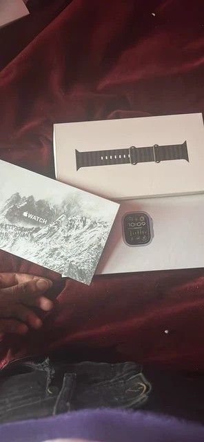 Apple Watch Ultra 2 49mm Titanium Black 