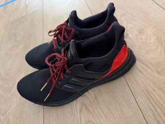 Men’s Adidas Ultra boost sneaker