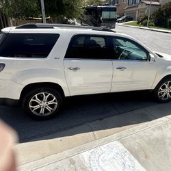 2013 GMC Acadia