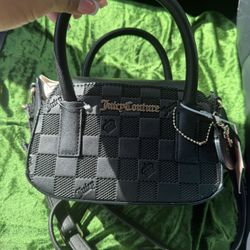 Juicy Couture Crossbody Bag