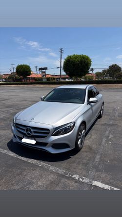 Mercedes-Benz C(contact info removed)