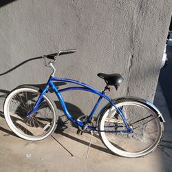 Schwinn Legacy Beach Cruiser