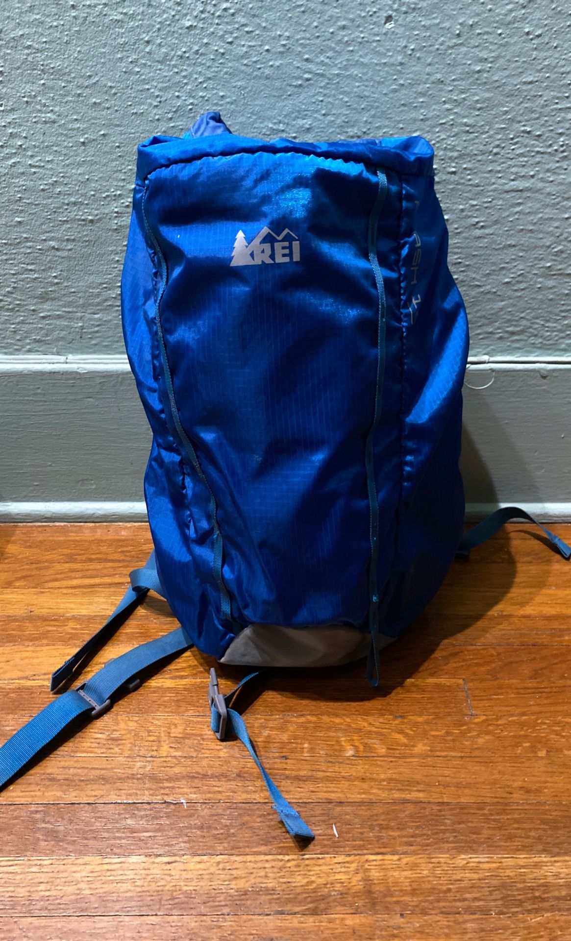 REI Flash 18 Ultralight Backpack
