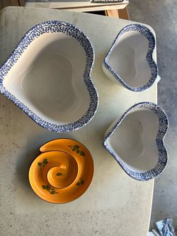 Heart-Shaped Ceramic Bowls Blue Spongeware Set of 3