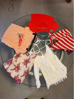 Women’s tops M, dress and hairbrush