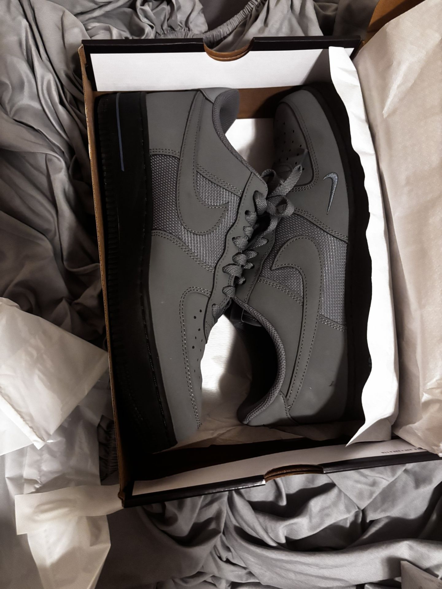 Nike air force 1’s grey