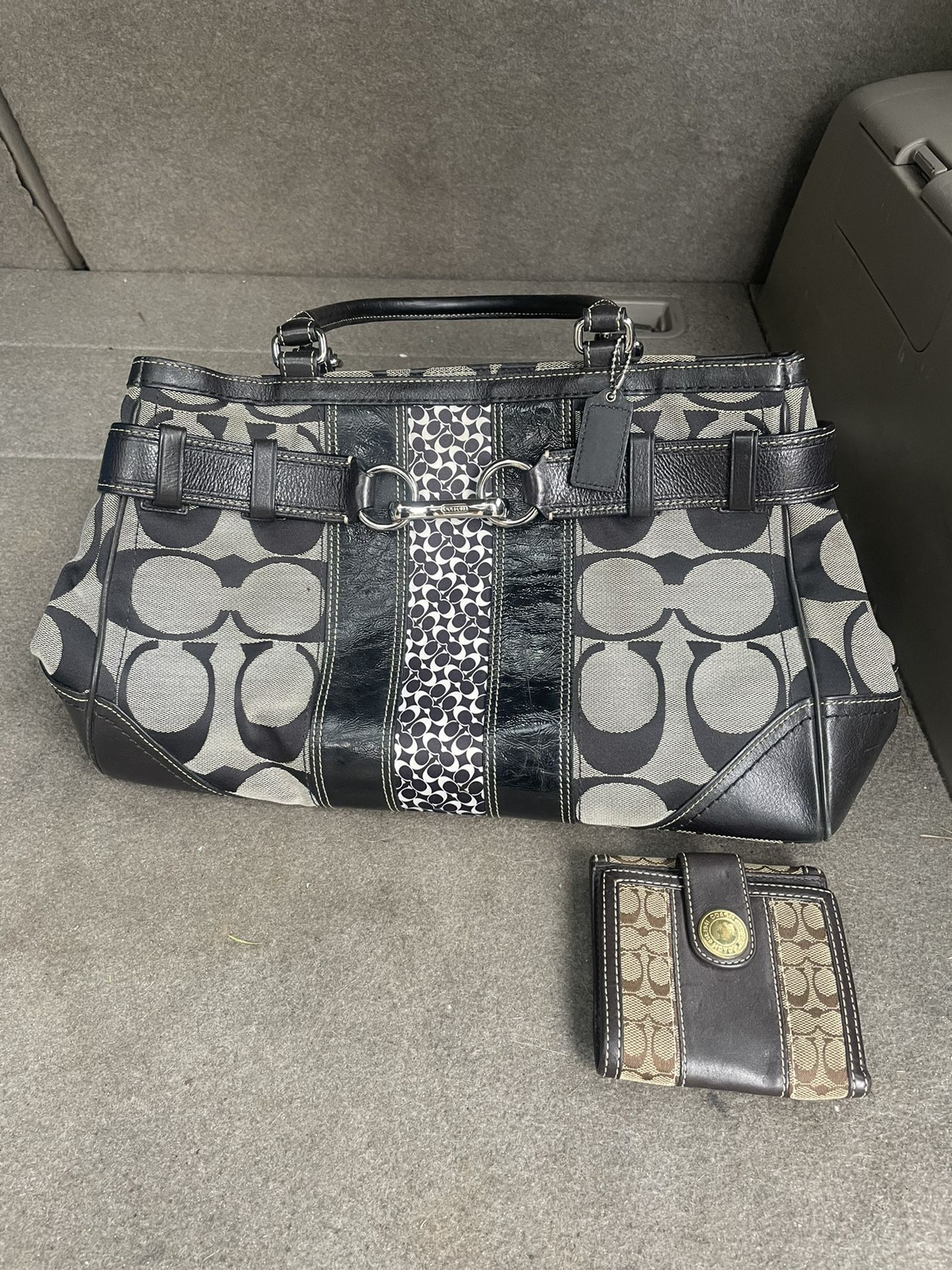 Couch Purse & Wallet