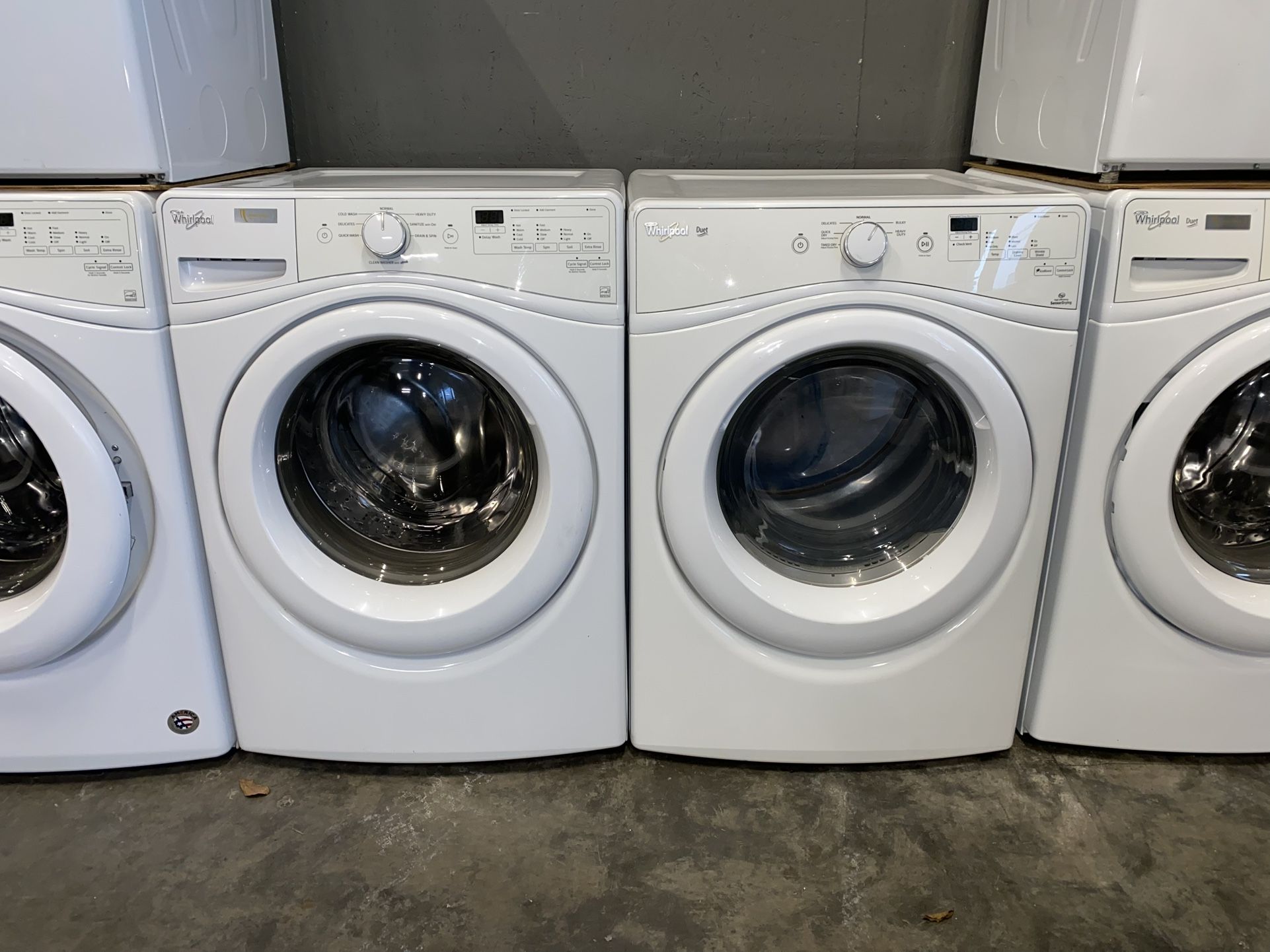 WHIRLPOOL XL CAPACITY WASHER DRYER ELECTRIC SET 