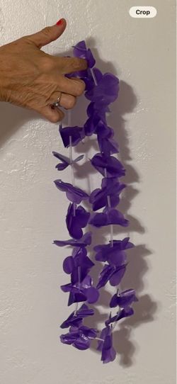 20 Purple Flower Petal Lei Necklace