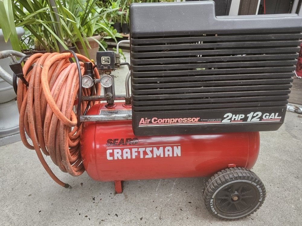 Craftsman 2hp 12 Gallon Air Compressor 