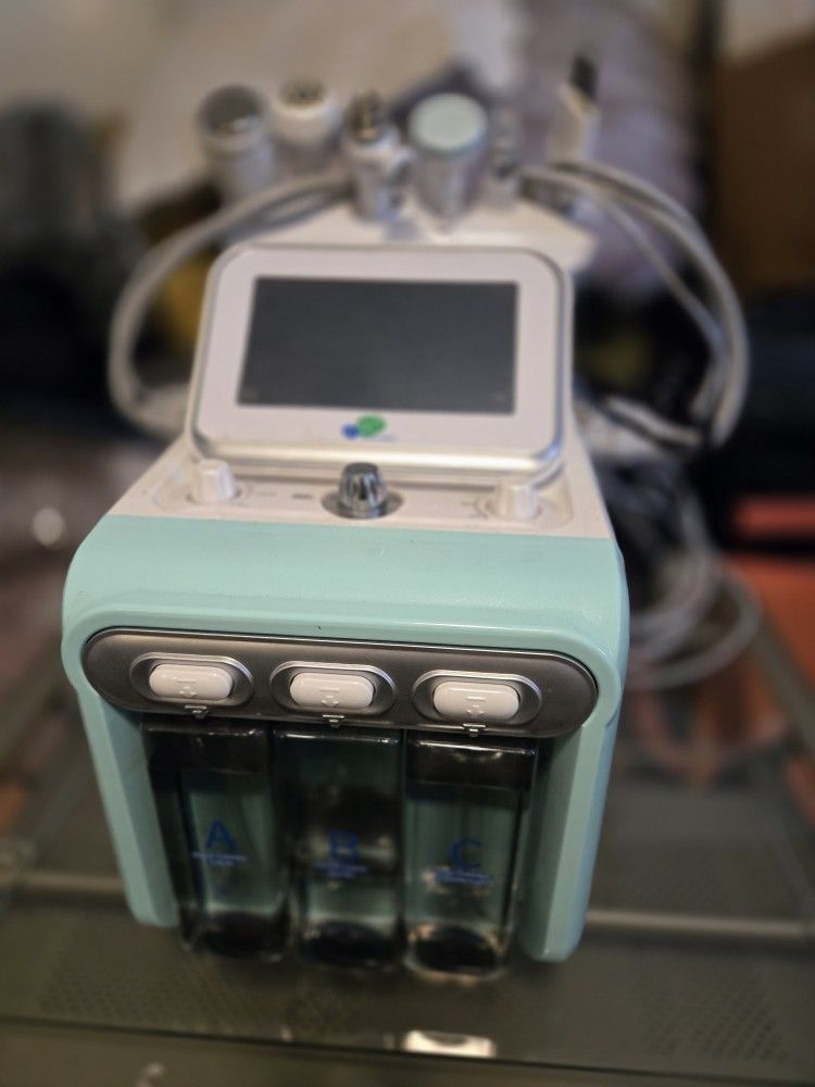 HydraDermabrasion Professional machine