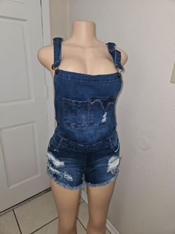 Women's denim short romper size small