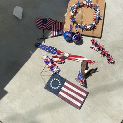 Fourth of July holiday Decour and wall hangers wreath napkin holders pinwheels