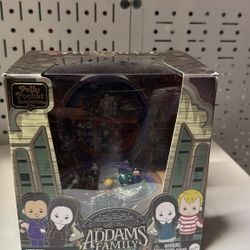 The Adam’s Family Polly Pocket Collector 