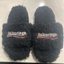 balenciaga slides 