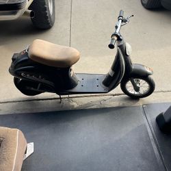 Razor Sit Down Scooter 
