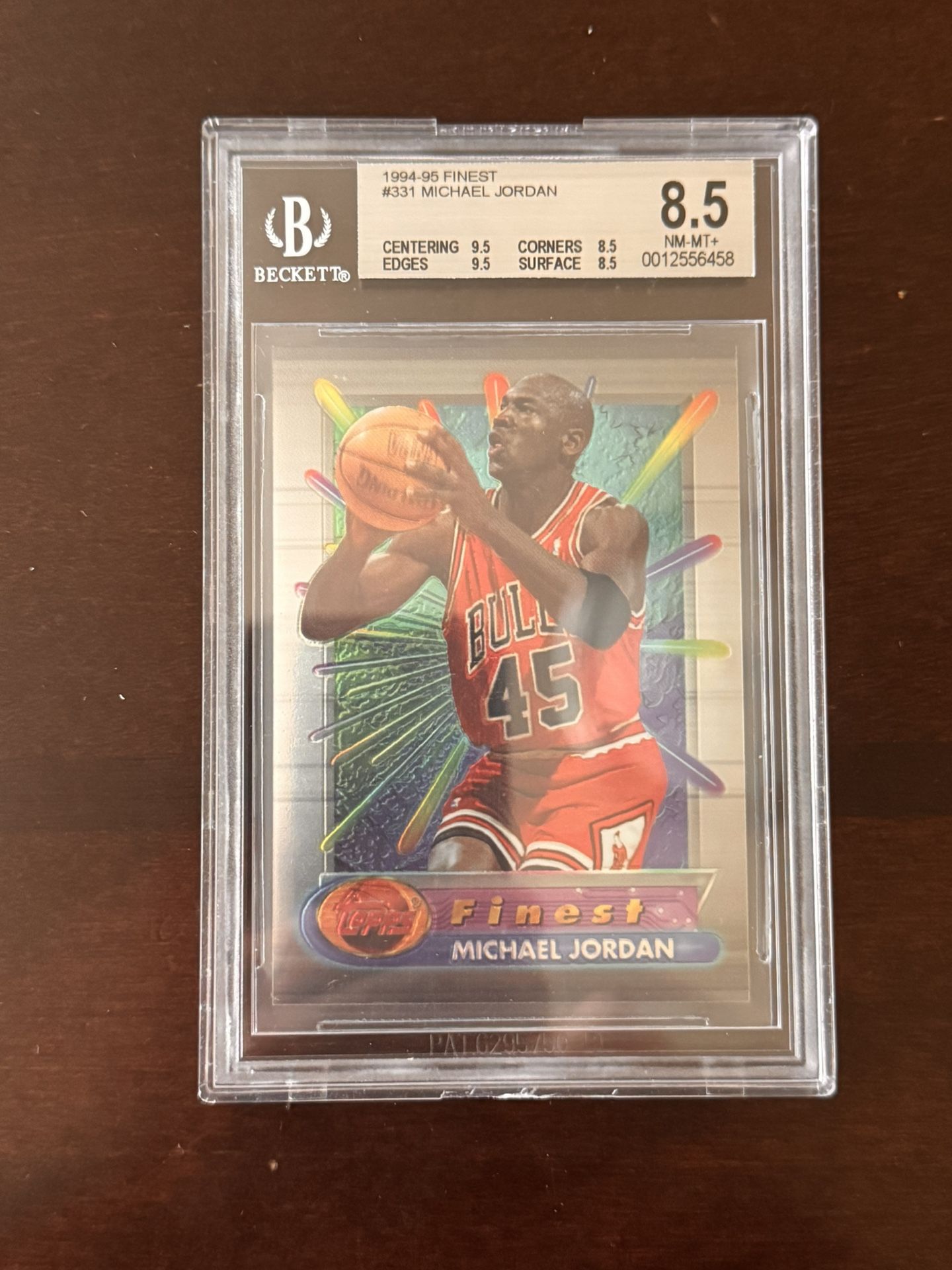 1994 Finest Michael Jordan #331 BGS 8.5 Chicago Bulls #45 Jersey