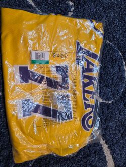 XLLakers jersey  #77