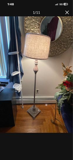 Floor lamp