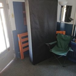 Box Spring N Bed Frame With Metal Bottom 