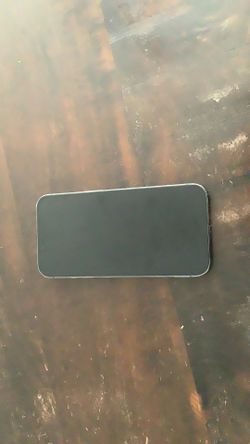 iPhone 13 pro broken back