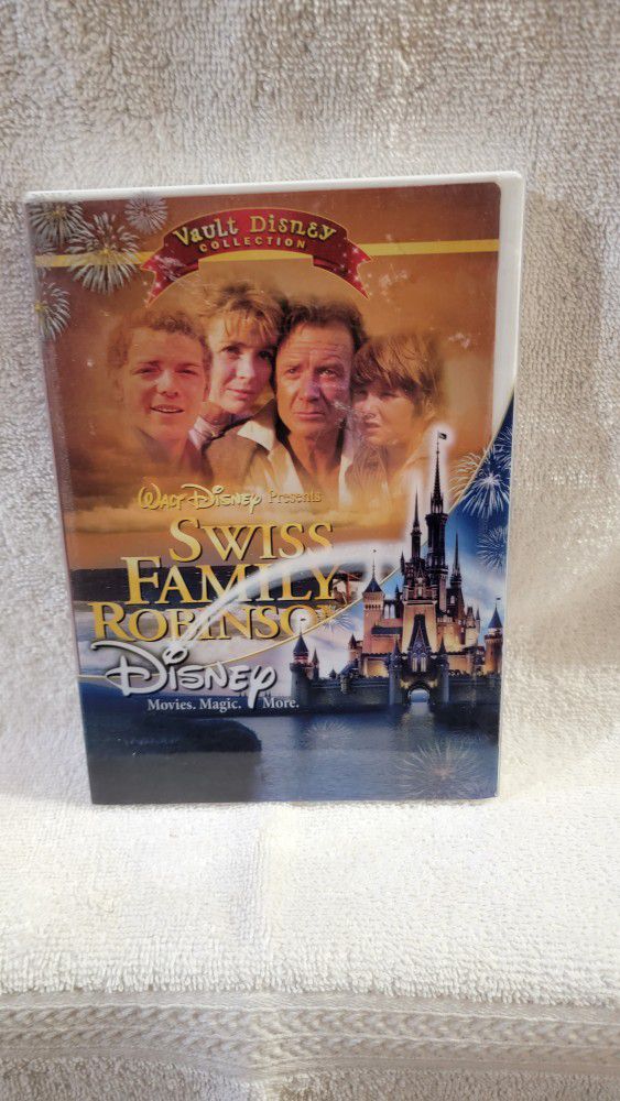 Swiss Family Robinson vault Disney  collection( DVD) 