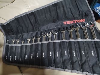 Tekton Combination Wrench Set with Roll Pouch