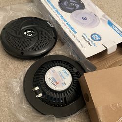 6.5” Pyle marine speakers (water proof)
