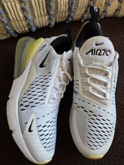Nike 270 Women's Size 7 Shoes