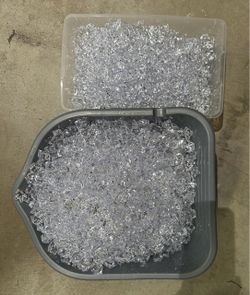 Acrylic Vase Fillers