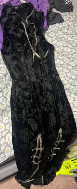 Cosmic aura keyhole maxi dresses