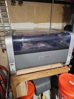 Wazer desktop waterjet
