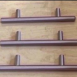 Cabinet Handles 71 Pieces. Heavy And Strong. Good Quality. New. Size 6". Center To Center 3-3/4". Each $3. Original Price In Lowe's $8